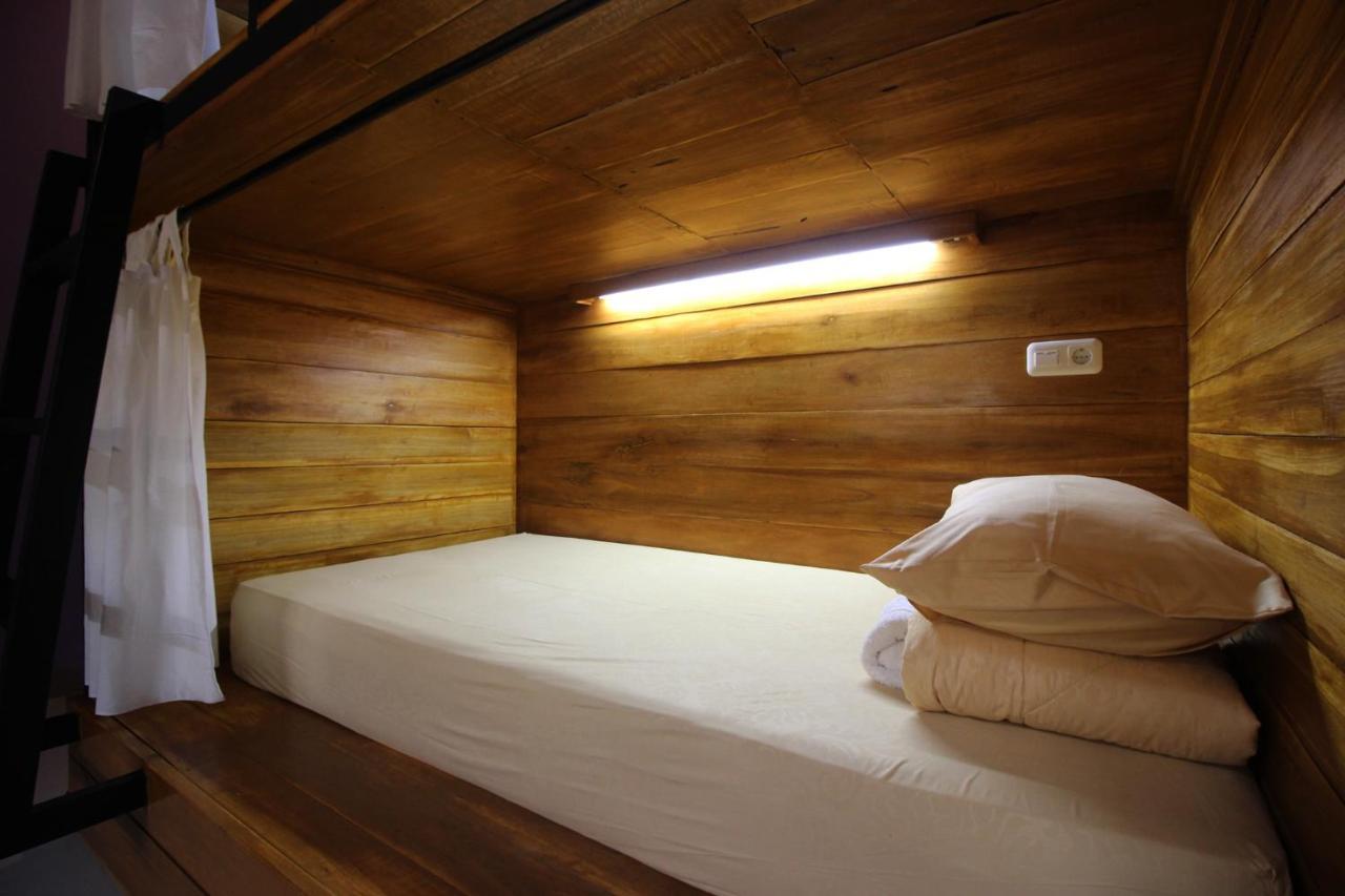 Dong Paloh Hostel Munduk  Exterior photo